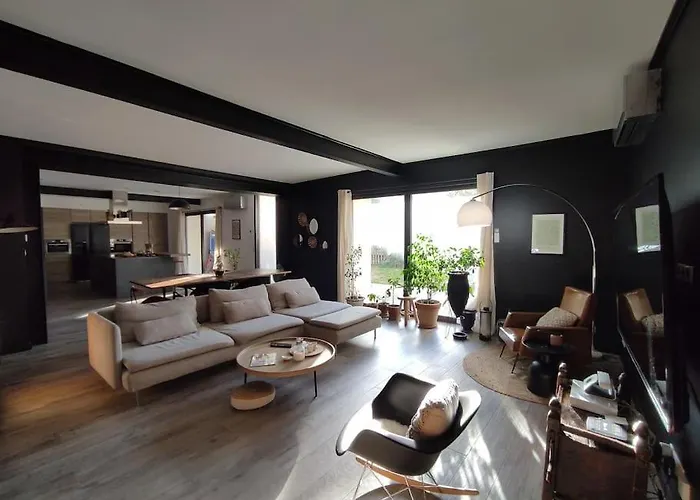 Belle Demeure De Caractere