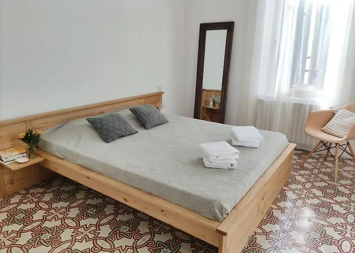 Belle Demeure De Caractere